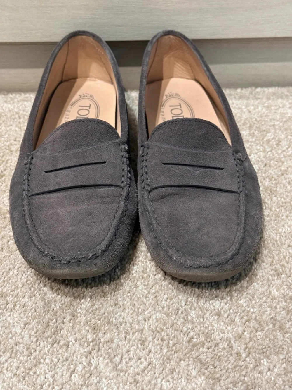 Tod's Women's City Gommino Drivers in grey suede